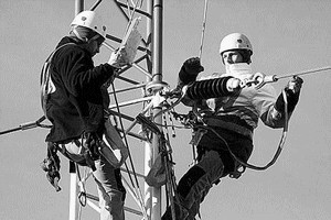 Des cordistes pour la radio numérique